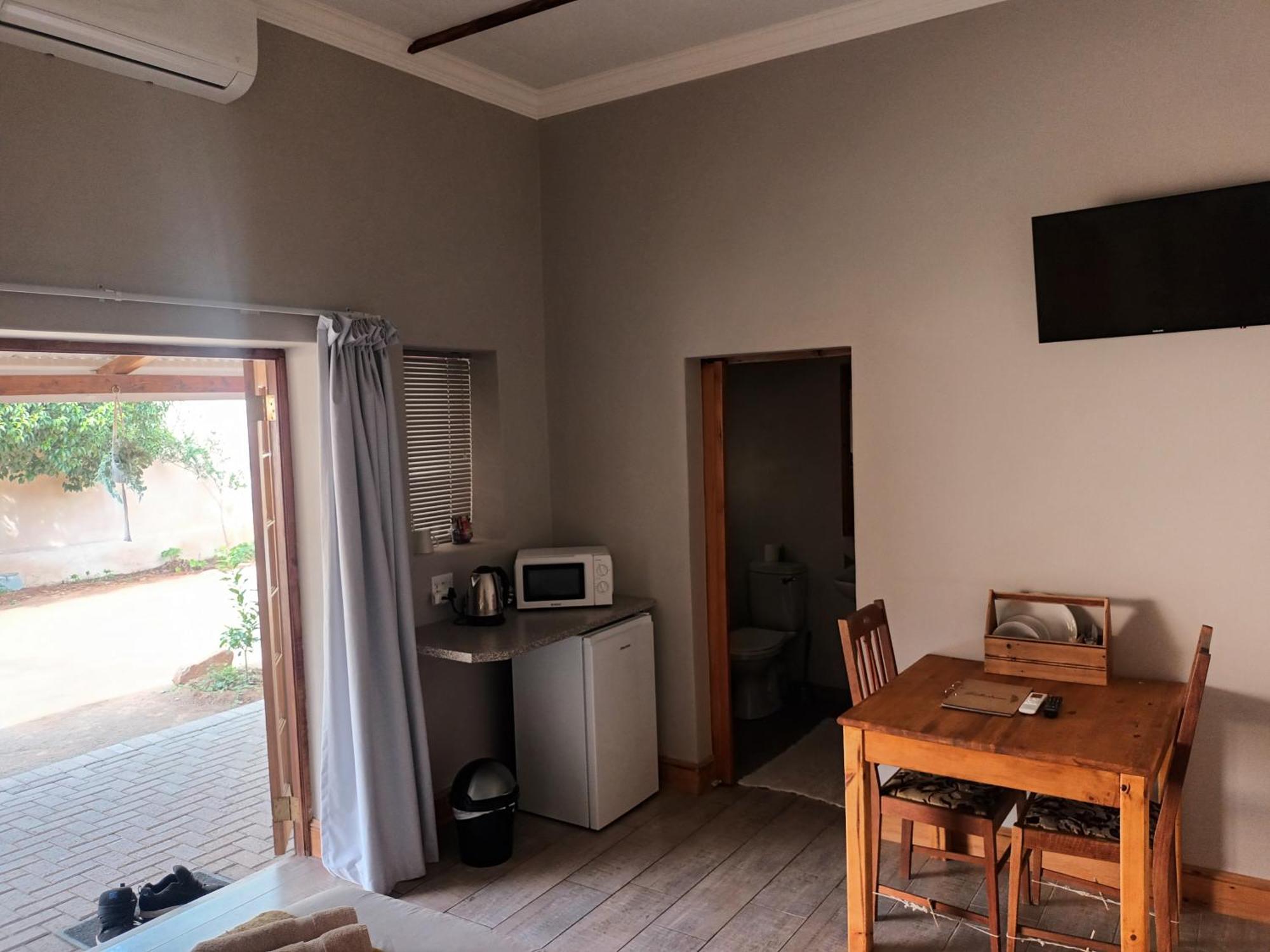 Featherhouse Colesberg Room photo